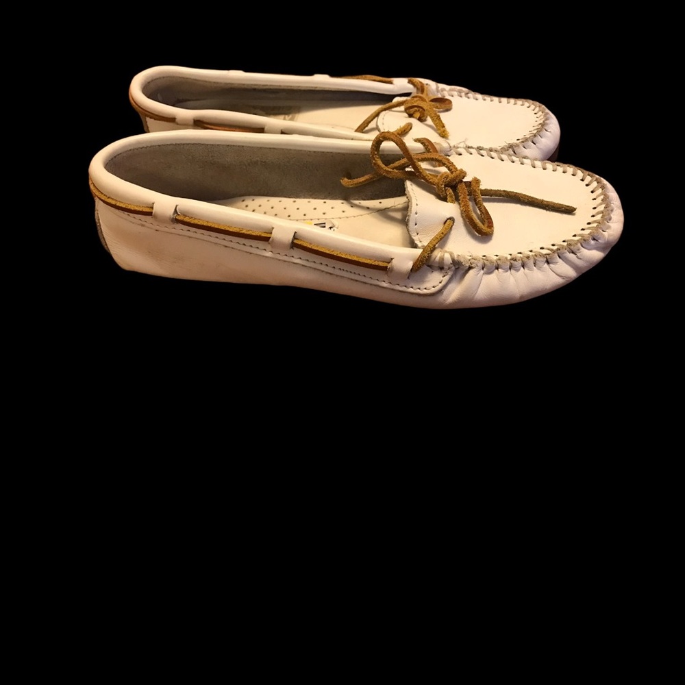 White leather Minnetonka Moccasins